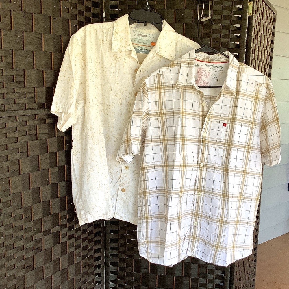 2 Quiksilver | Edition Button Down Shirts Size Medium